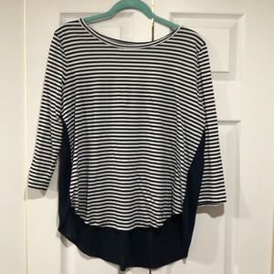 Loft Outlet Navy/white 3/4 sleeve top Medium